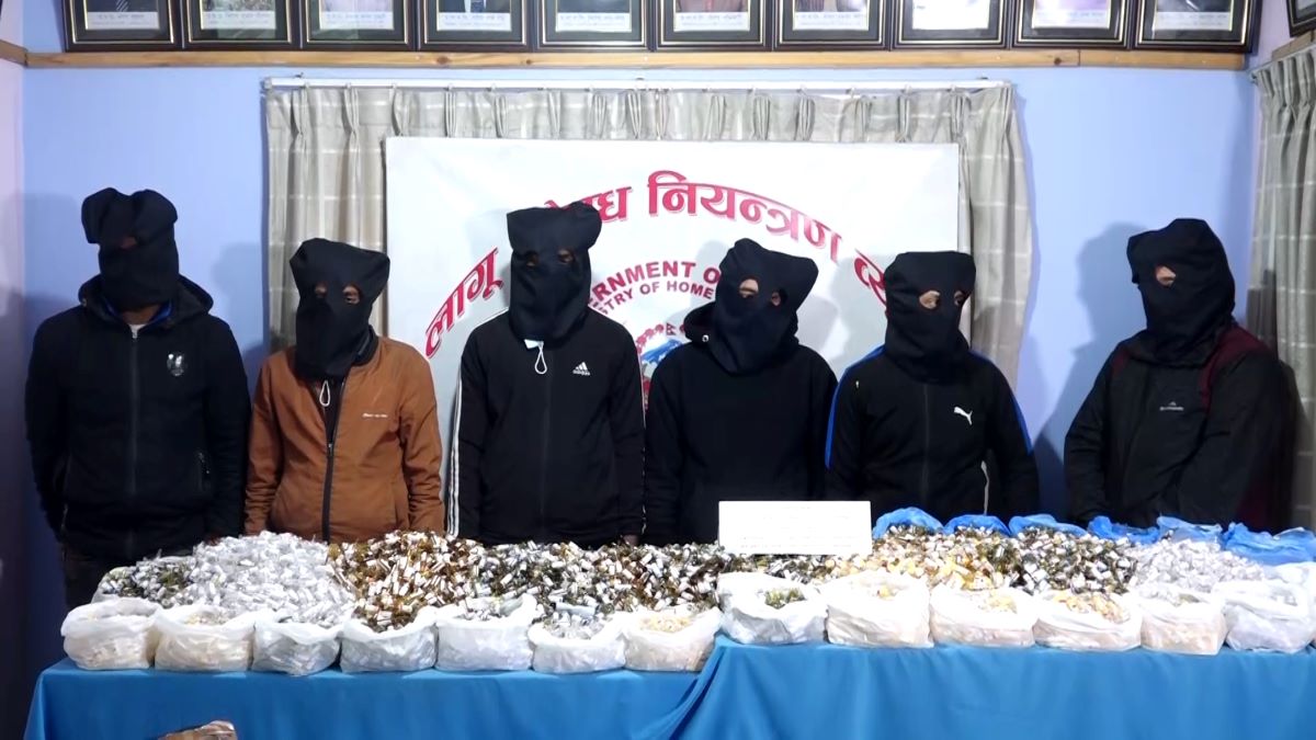 काठमाडौंबाट ठूलो परिमाणमा लागुऔषध बरामद, ६ जना पक्राउ